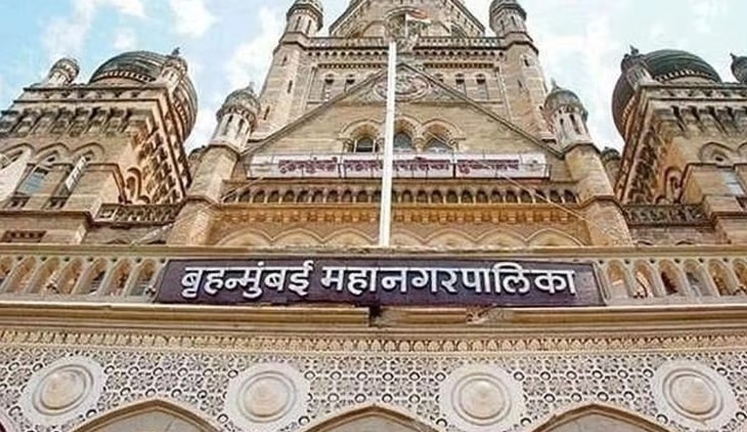 Mumbai: BMC Issues Show Cause Notices To 13 Sub-Engineers & Fines Contractors Rs 50.53 Lakh For Failing To Maintain Roads Properly