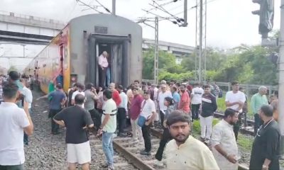 Ahmedabad-Mumbai Double Decker Express Coaches Detach Near Surat