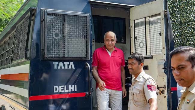 Big Relief For Manish Sisodia! Supreme Court Grants Bail To Ex-Delhi DY CM In Excise Policy After 17 Months