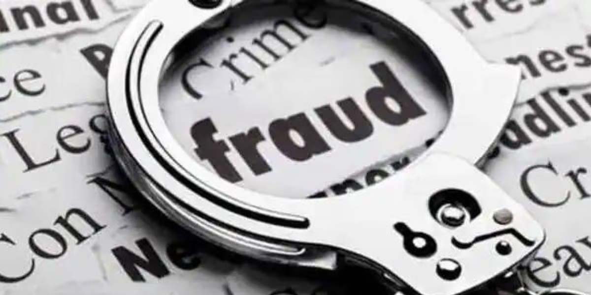 Mumbai: 71-Year-Old Retired Indian Navy Officer Duped Of ₹23 Lakh In Insurance Policy Scam